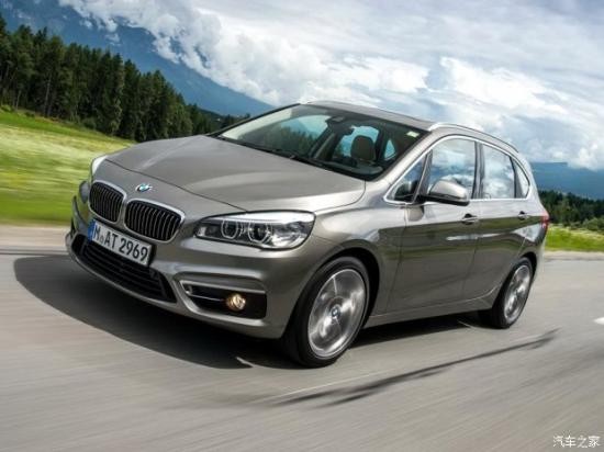 R(M(jn)) R2ϵA(ch)ctive Tourer 2014 225i