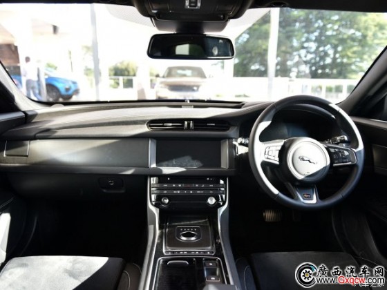 1510977325680031.jpg 0767c991b51d4d6f2e9474de9576782d_d_autohomecar__wKgHzFlZw8yAeFRfAAc423QDBbE180.jpg